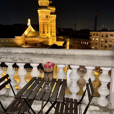 Synagogue View Balcony